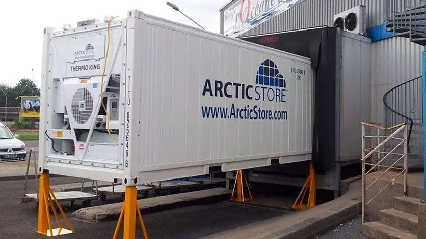 ArcticStore with Support Legs